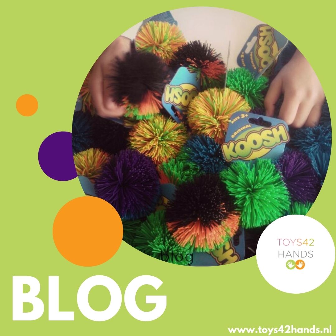 Toys42hands blog over de original Koosh bal: 12 speelsuggesties!