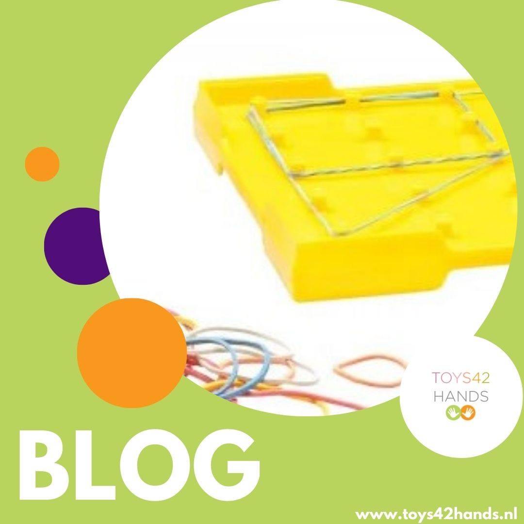 Voorbeeldkaarten verzameling voor de geoboard of noppenbord, blog van Toys42hands