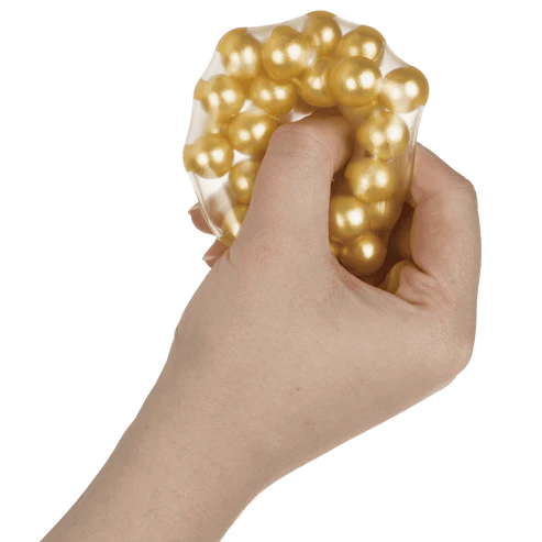 ASMR fidget bal goud in de hand – rustgevend friemelmoment