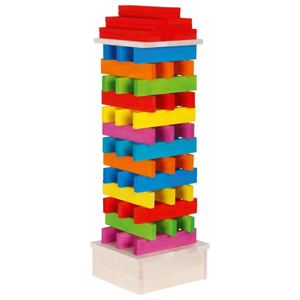 toren gebouwd met kleurrijke houten plankjes van goki. Speelgoed made in eu, houten speelgoed, fijne motoriek speelgoed