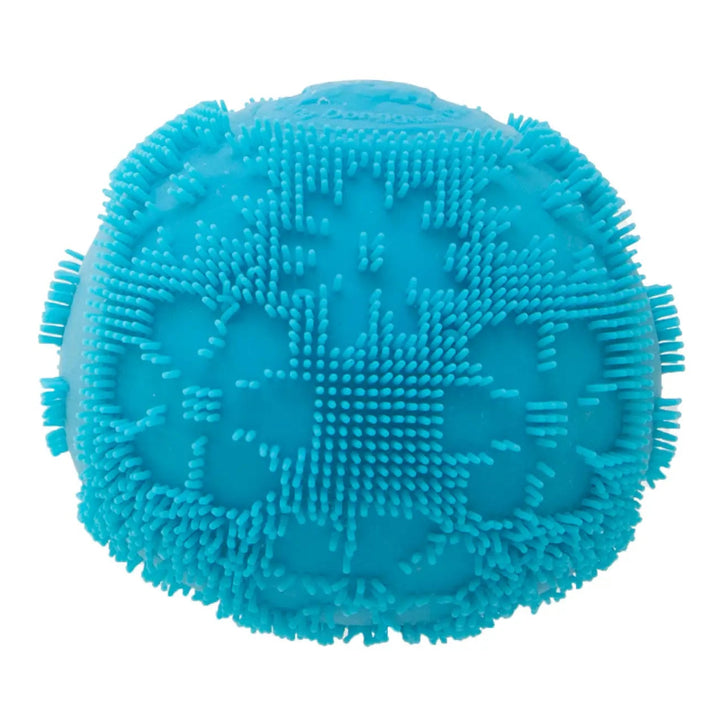 blauwe needoh ball, flower power met bloemen, dunne korte en zachte haartjes, antistressball van needoh