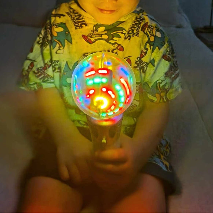 Children's Luminous Magic Ball Toy Stick Led Flash-rotating Light Show Toy, sensory toy, sensorische toverstaf