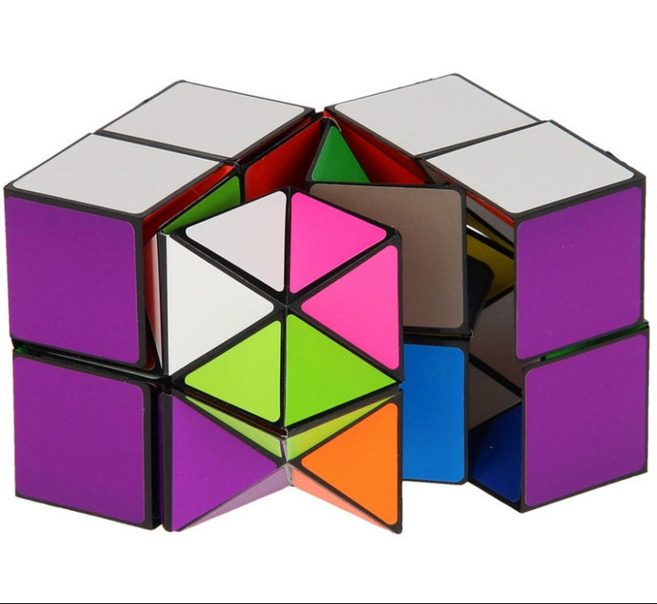 Toys42Hands Magic Cube 2 in 1, twee cubes in elkaar, motoriek speelgoed