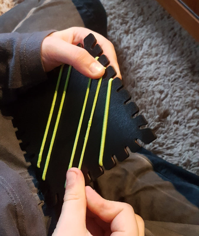 schoolmateriaal Magna bands, magnetische bords met elastiekjes