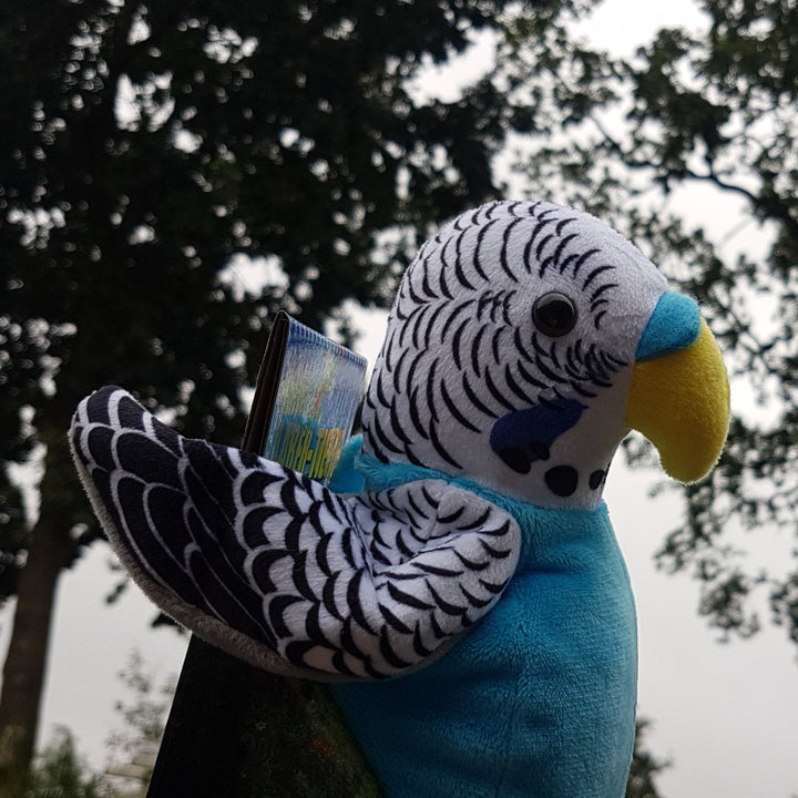 Toys42Hands Knuffel recorder blauwe grasparkiet