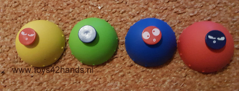 Toys42Hands Space Hops, vier kleuren