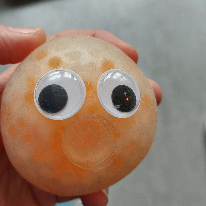 fidget anti stressbal met grote wiebelogen, grap uithalen, fantasie speelgoed