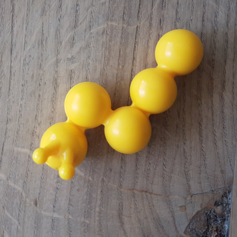 SmartGames Apple Twist rups die zigzag kan worden gebogen voor puzzeloplossingen