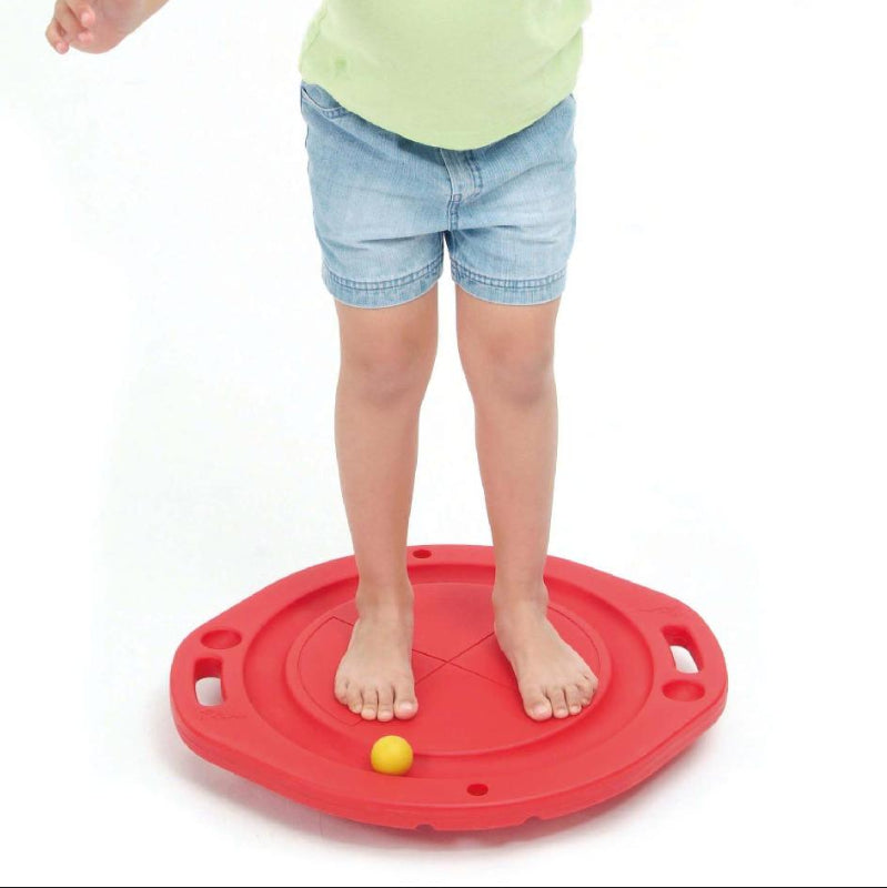 weplay Balansboard gleuf met bal, kind dat speelt