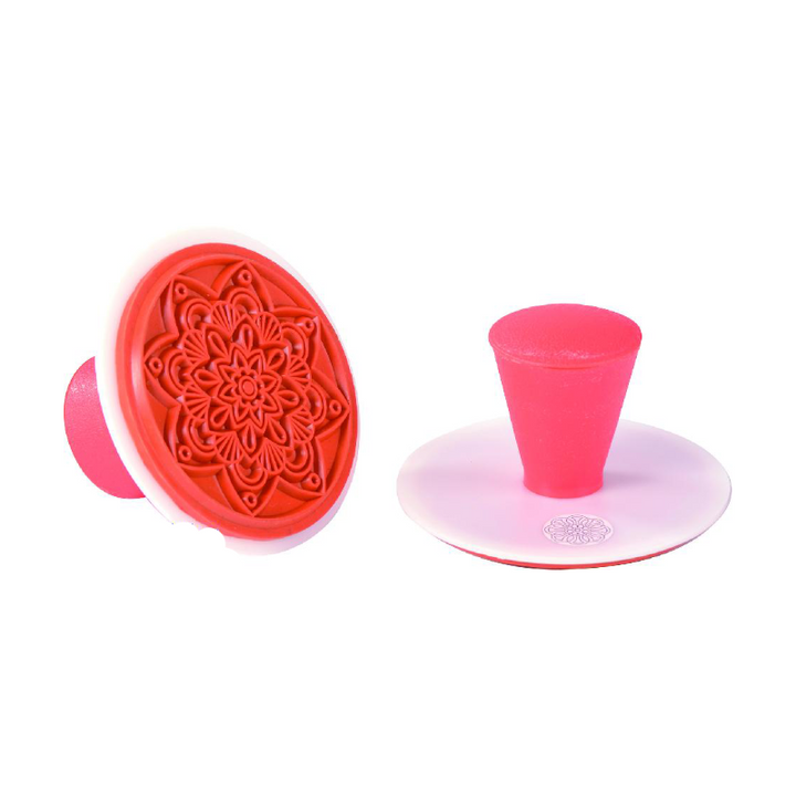 grote stempel met grote handvat, in mandala patronen. stempelen en dan inkleuren
