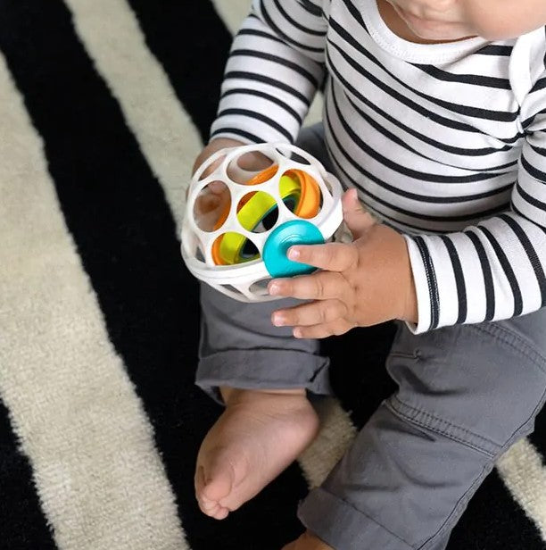 de nieuwe obal grip en spin met draaiende ringen binnen in, makkelijk vast pakken door kleine handjes